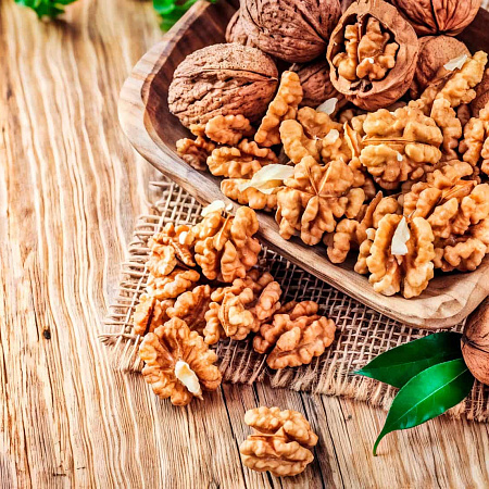 Фото Грецкий орех Урожайный